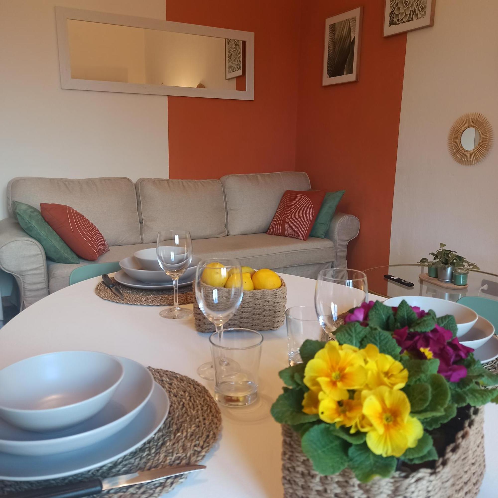 Florence Castle Apartment 2 Bedrooms, 2 Bathrooms المظهر الخارجي الصورة