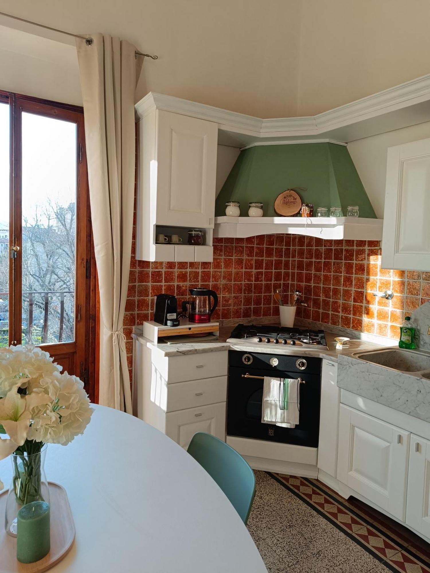 Florence Castle Apartment 2 Bedrooms, 2 Bathrooms المظهر الخارجي الصورة
