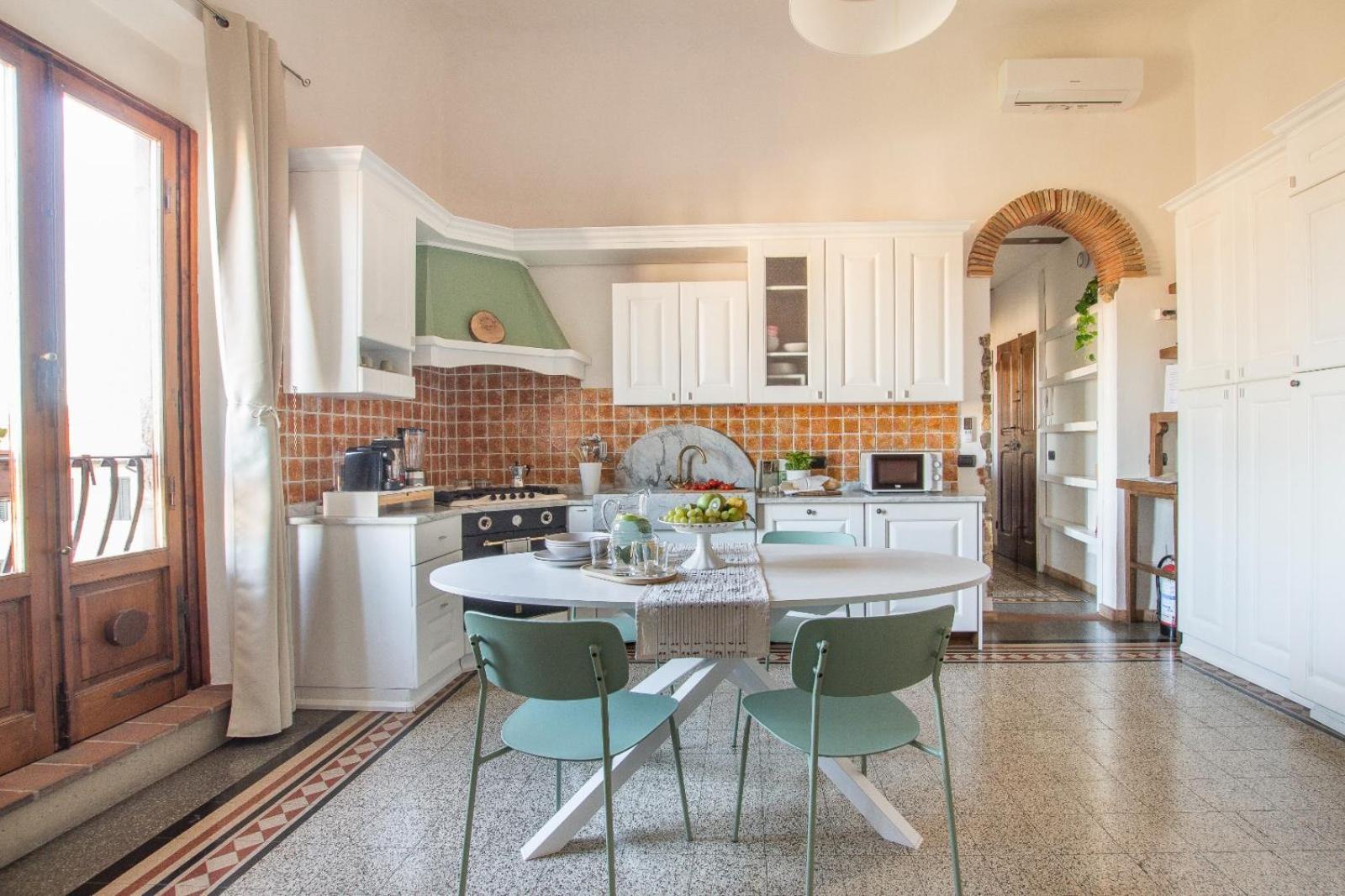 Florence Castle Apartment 2 Bedrooms, 2 Bathrooms المظهر الخارجي الصورة